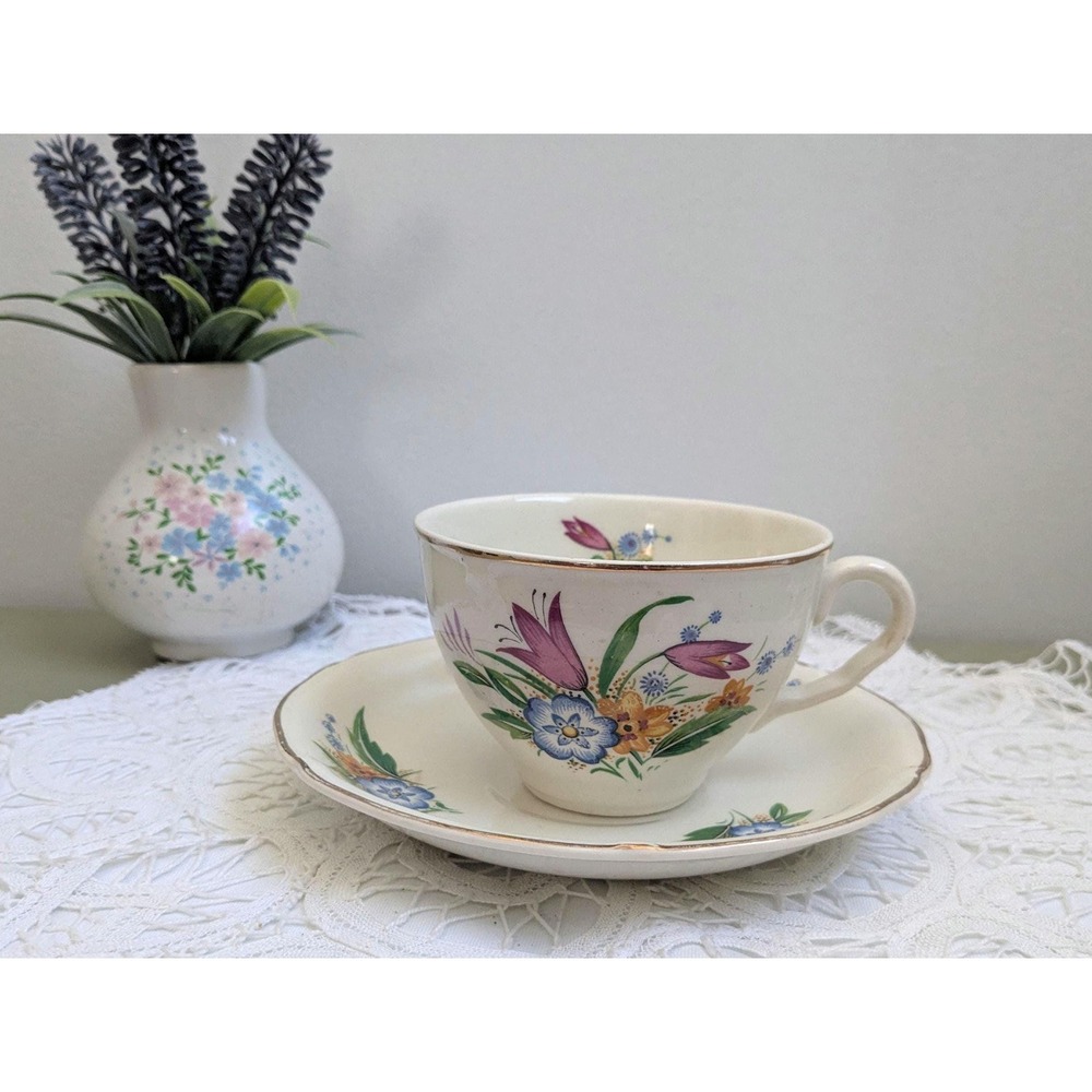 Vintage‎ Floral Teacup and Saucer, Mismatched Tea Cup Set, Cottagecore Tea Cup